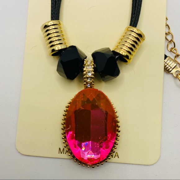 Chocker pink with Crystals and Crystal Earrings! - Picture 11 of 12